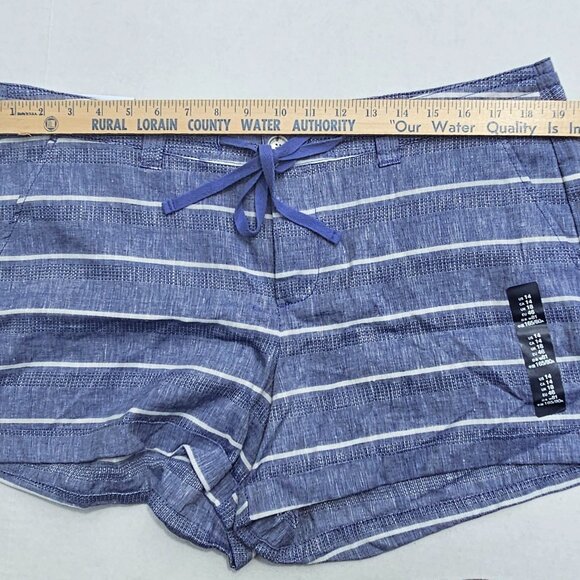 GAP Blue & White Striped LINEN Cotton blend Shorts Size 14 drawstring summer NWT - Picture 4 of 12